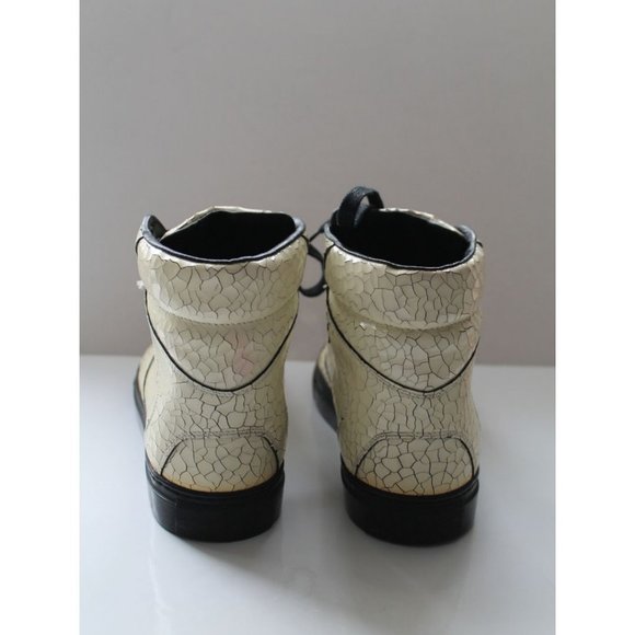 BALENCIAGA Craquelé High-Top Calfskin Leather Sneaker Off White Size FR 37 - Picture 11 of 11